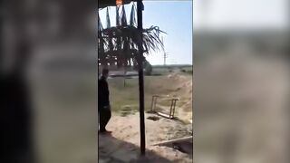 Hamas Loots Humanitarian Aid In Gaza, Palestinians Throw Stones At Them