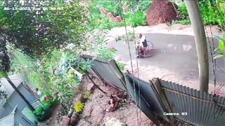 KrudPlug Mobile - Helpless Wheelchair User Beaten To Death