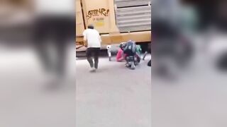 Nicaraguan Woman Killed By Train. Mexico 