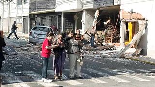 Bakery Explosion, Pedestrians Blown To Pieces (Acti