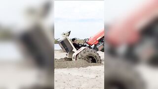 YouTube Star Stuntman Dies During Tractor Show In Panipat Vil