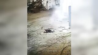 This Is How A Bad Electrician Works 