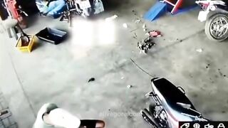 Guy In Garage Shot Dead By Killer 