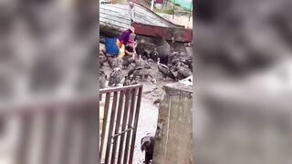 This Guy Has One Of The Most Horrible Jobs In The World: Cutting