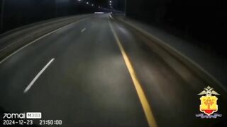 26-year-old Man Was Killed By A Passing Truck While Changing Tire