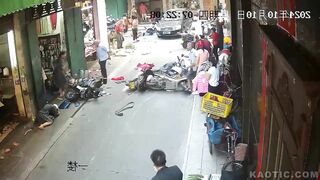7 People Injured In China After Stepping On Wrong Pedal