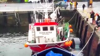 Car Sinks In Spanish Port