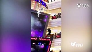 Acrobat 19 Survives Fall During Live Performance