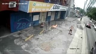 Crazy Woman Tries To Set Her Boyfriend And Herself On Fire
