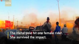 Dashboard Camera Captures Dramatic Truck Accident