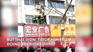 Disabled Man Rescues Pregnant Woman From Burning Building