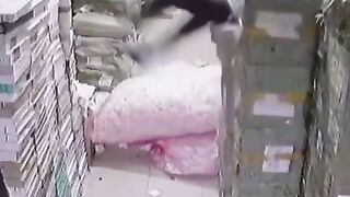 No Environmental Awareness When Making Phone Calls