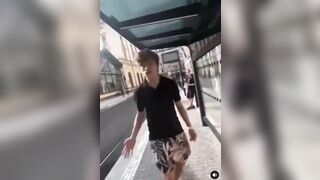 Idiot Attacks Pregnant Woman, Discovers Common Sense And Basic Etiquette