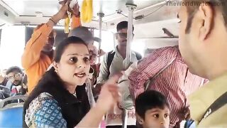 Indian Woman Angrily Beats Up Drunk Man