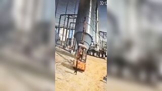 Crane Collapse Kills Machine Operator