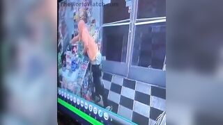 Thugs Who Robbed Gun Owner's Store Were Immediately Paralyzed