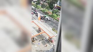 Man Gets Into Argument With Crazy Woman And Her Even Crazier Driver