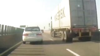 Don't Trust Anyone While Driving And Keep Your Distance