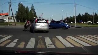 Terrifying Moment Cyclist Falls Face First Onto Asphalt