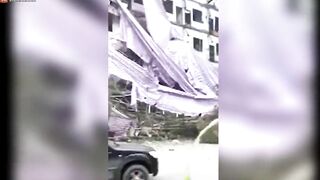 Massive Scaffolding Collapse Claims Five Lives