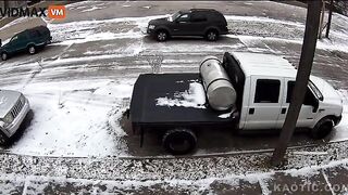 Karen Went Crazy Because She Was Angry In The Street