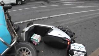 China Crossroads Accident