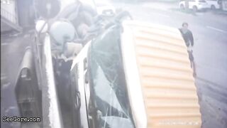 Man Escapes Fatal Truck Accident