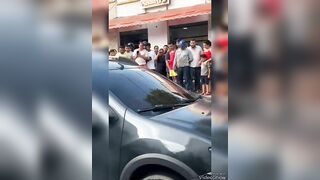 Man Stabbed By Bus, Shoes Stolen