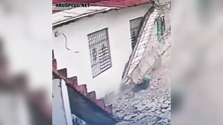 Man Crushed To Death Due To Unsafe Structure