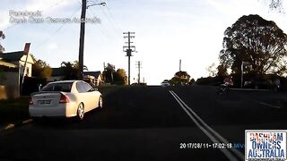 Motorcyclist Nearly Had An Accident After Turning Too Fast