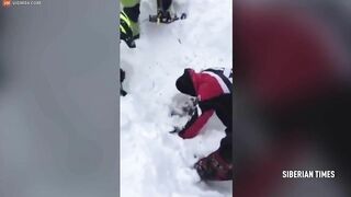 Mountain Rescuers Desperately Dig To Save People Buried In Snow