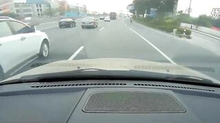 See What Happens When A Car Tries To Cross Two Lanes