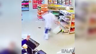 The Moment This Old Cowboy Lost His Glasses