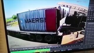Truck Driver Plays Prank On Forklift Driver