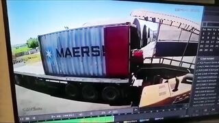 Truck Driver Plays Prank On Forklift Driver
