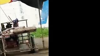 The Seller Stepped On A Wire