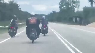 FatBoyScoop Fell Off His Motorcycle