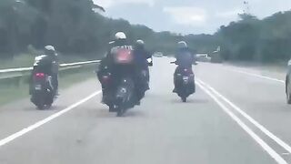 FatBoyScoop Fell Off His Motorcycle