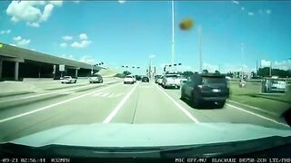 Horrifying Moment A Semi-trailer Truck Veers Off An Overpass