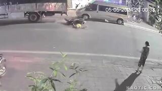 Man Kisses The Ass Of A Truck