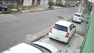 Motorcycle Thief Attempted Robbery