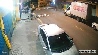 Motorcyclist Seriously Injured After High-speed Accident