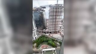 New Skyscraper Collapses, Leaving Workers Hanging 150 Meters In The Air