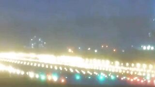 Typhoon Hits Taiwan, Planes Cannot Land