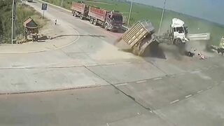 Russian Truck Accident