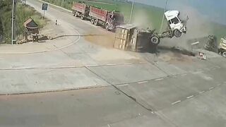 Russian Truck Accident