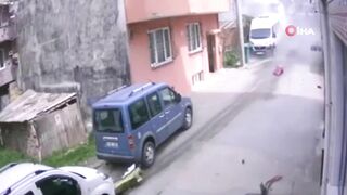 A Small Plane Crashed In A Residential Area