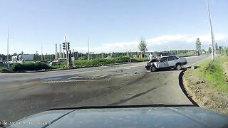 Speeding Leads To Brutal Head-on Collision