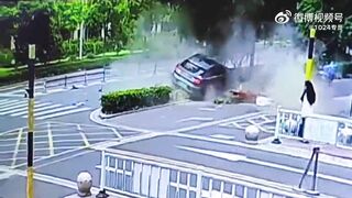 Speeder Drags Three Motorcyclists