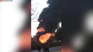 The Moment The Gas Station Was Engulfed By A 9-meter-high Fire